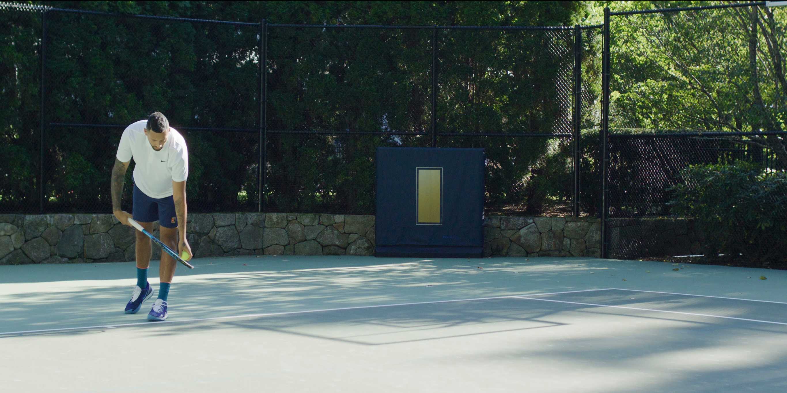 How to Hit a Tennis Serve- TopCourt